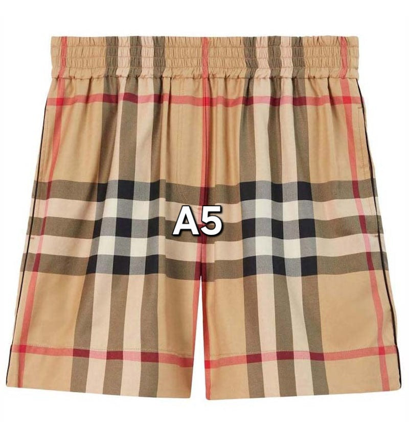 Short burberry